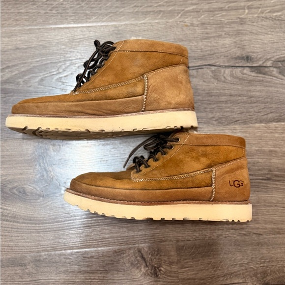 UGG Men's Brown Chukka Boots - Picture 3 of 8